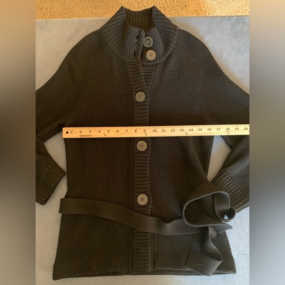 Womens Banana Republic Black Merino Wool Long Sleeve Button Warm Heavy Sweater M - Picture 9 of 10